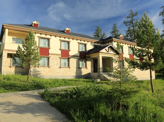 Hongfu Lake Kanas Resort